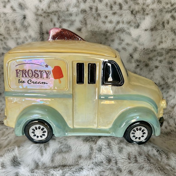 Harry & David Frosty Ice Cream Ceramic Cookie Jar - Picture 4 of 6